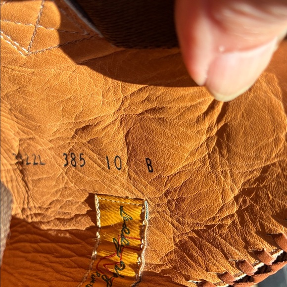 Elegant Brown and Turquoise Heeled Boots - Picture 3 of 3